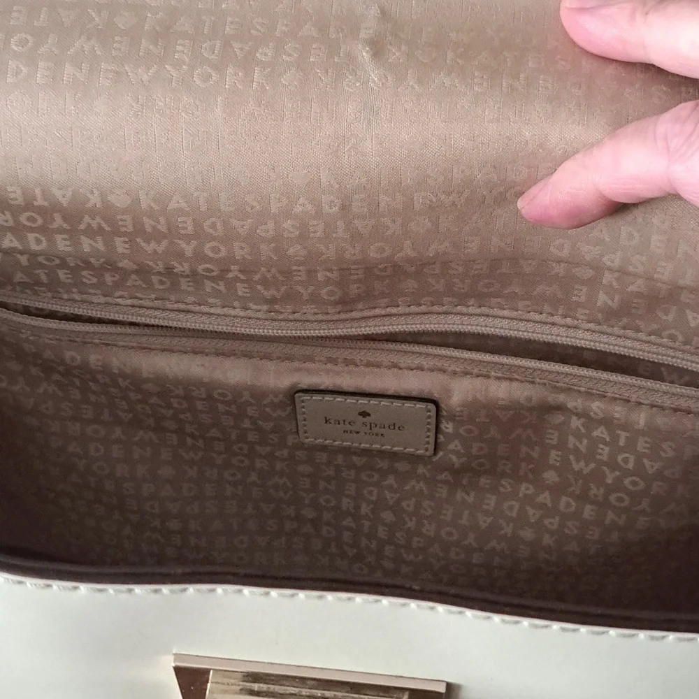 💥Offers WELCOME 💥 Elegant Cream Kate Spade Large Handbag